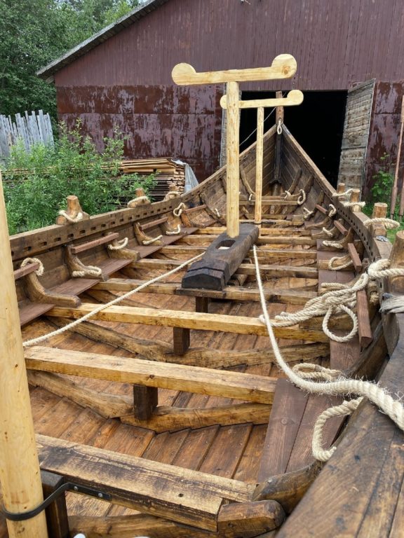 Лодка деревянная. Лодья из Гокстада